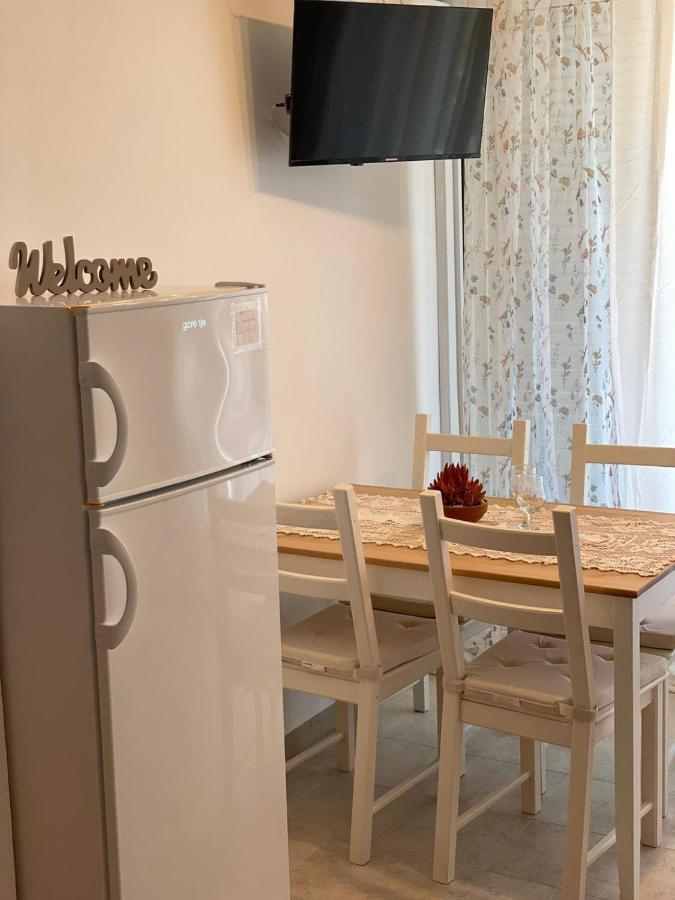 Apartmani Maris II Palit Exterior photo